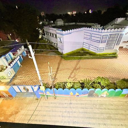 Hotel Rb International ! Puri Near-Sea-Beach-And-Temple Fully-Air-Conditioned-Hotel With-Lift-And-Card Payment Accepted-Parking-Facility, Best Hotel In Puri Kültér fotó