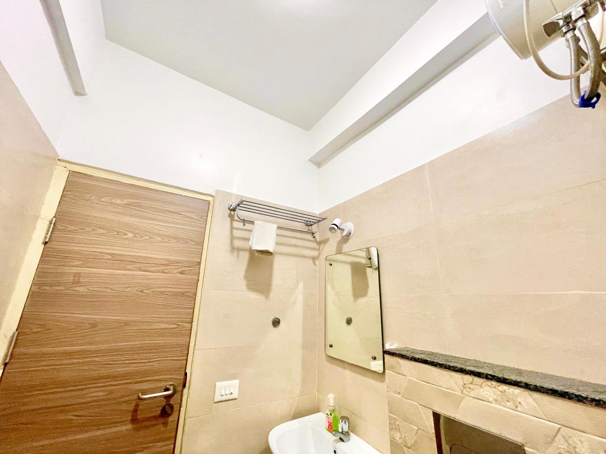 Hotel Rb International ! Puri Near-Sea-Beach-And-Temple Fully-Air-Conditioned-Hotel With-Lift-And-Card Payment Accepted-Parking-Facility, Best Hotel In Puri Kültér fotó