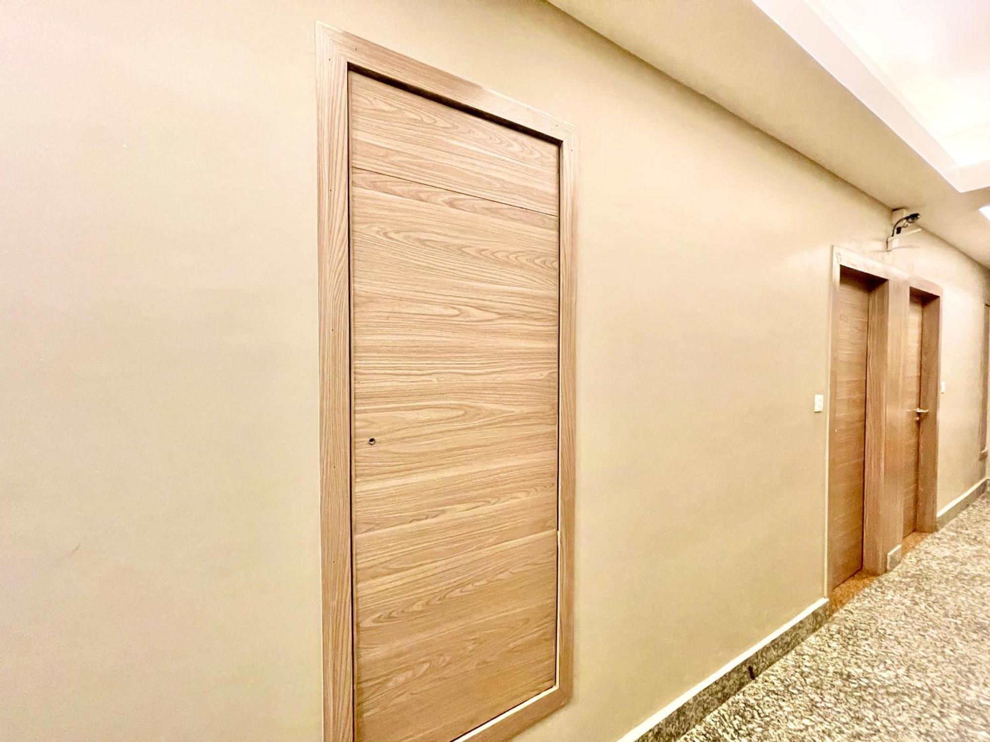 Hotel Rb International ! Puri Near-Sea-Beach-And-Temple Fully-Air-Conditioned-Hotel With-Lift-And-Card Payment Accepted-Parking-Facility, Best Hotel In Puri Kültér fotó