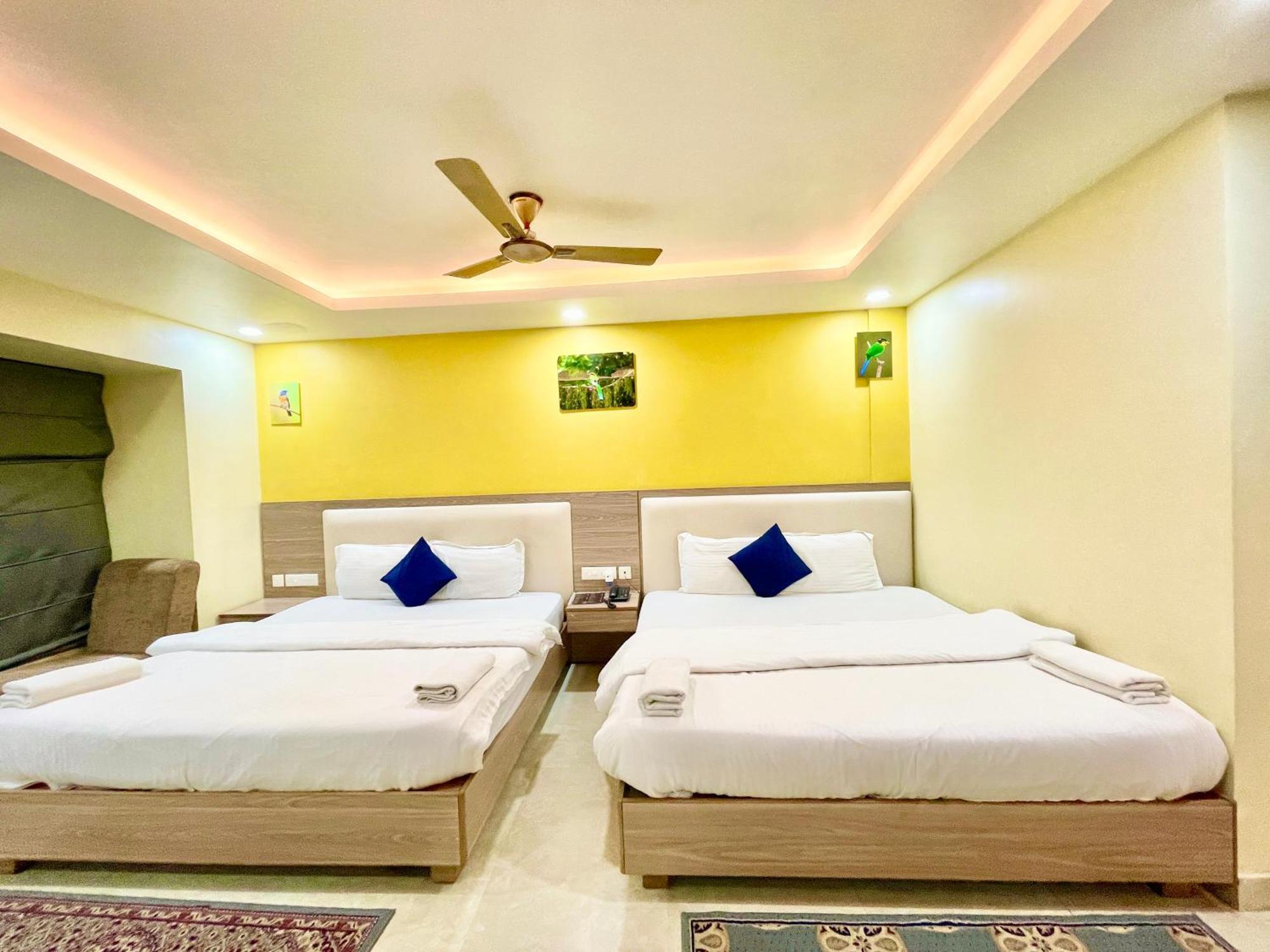 Hotel Rb International ! Puri Near-Sea-Beach-And-Temple Fully-Air-Conditioned-Hotel With-Lift-And-Card Payment Accepted-Parking-Facility, Best Hotel In Puri Kültér fotó