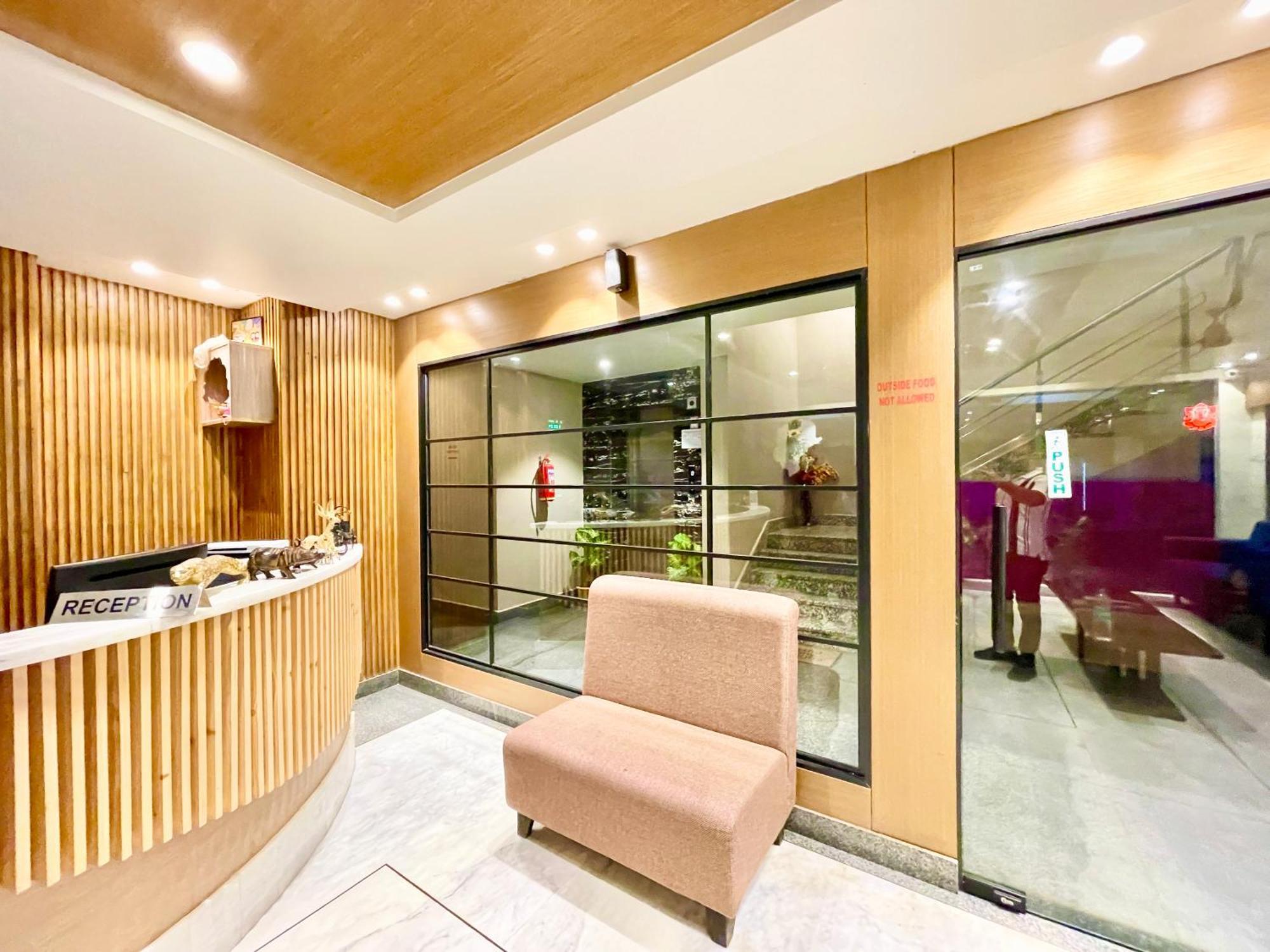 Hotel Rb International ! Puri Near-Sea-Beach-And-Temple Fully-Air-Conditioned-Hotel With-Lift-And-Card Payment Accepted-Parking-Facility, Best Hotel In Puri Kültér fotó